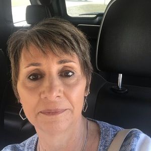 Meet your Posher, Vickie